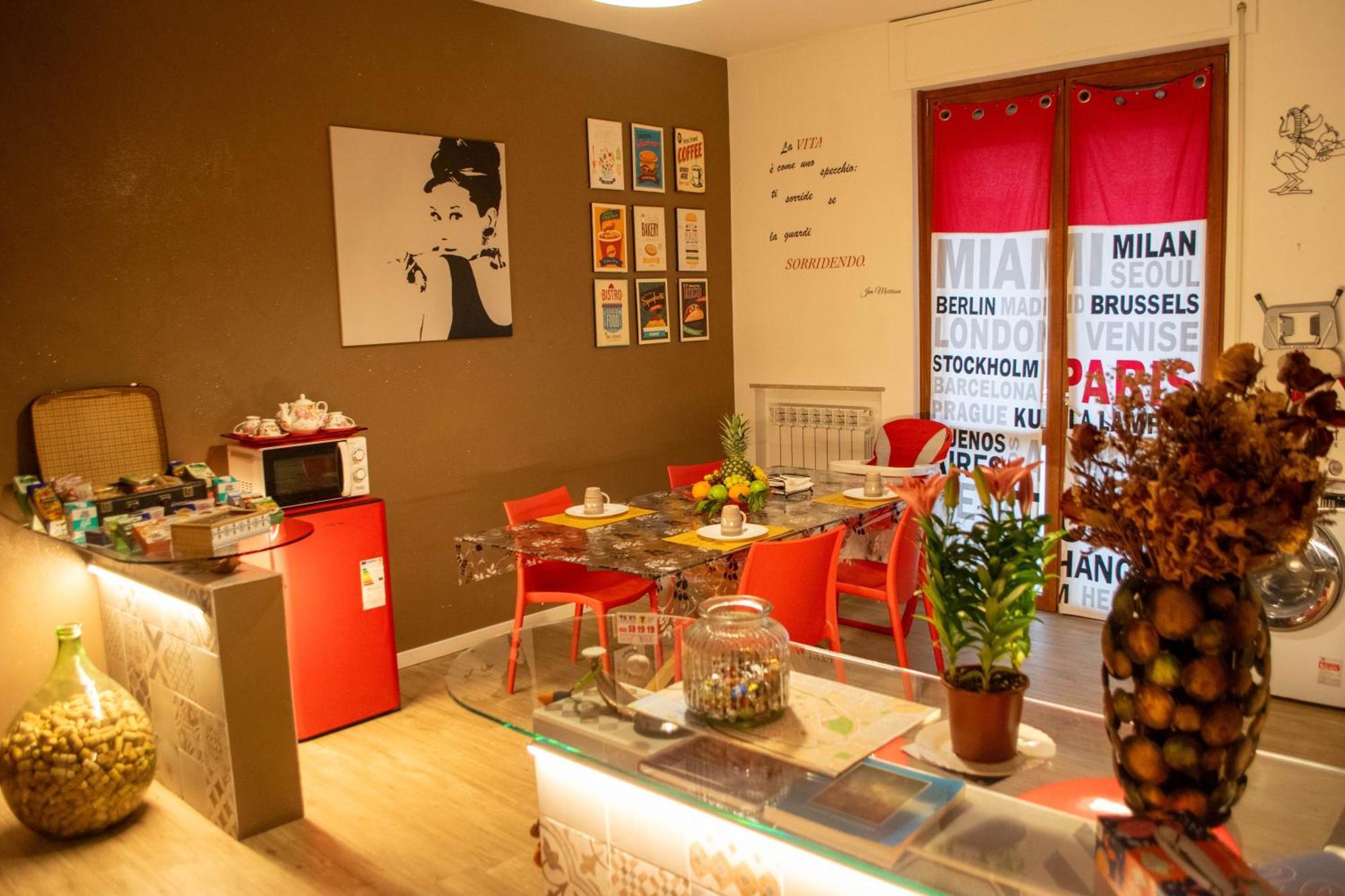 Emmanueli65 Fronte Clinica Per 4 Matrimoniale E Castello Bed & Breakfast Piacenza Dış mekan fotoğraf